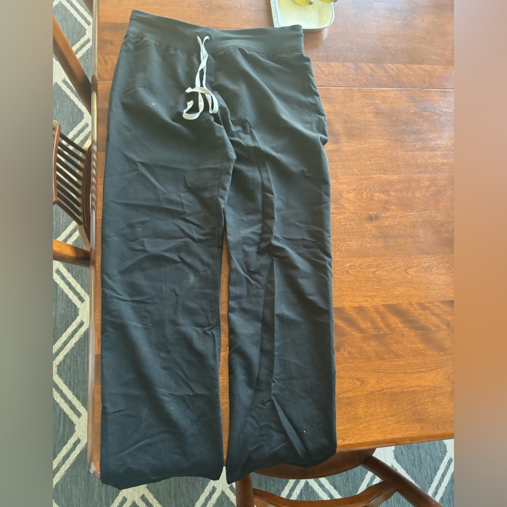 Figs black scrub bottoms